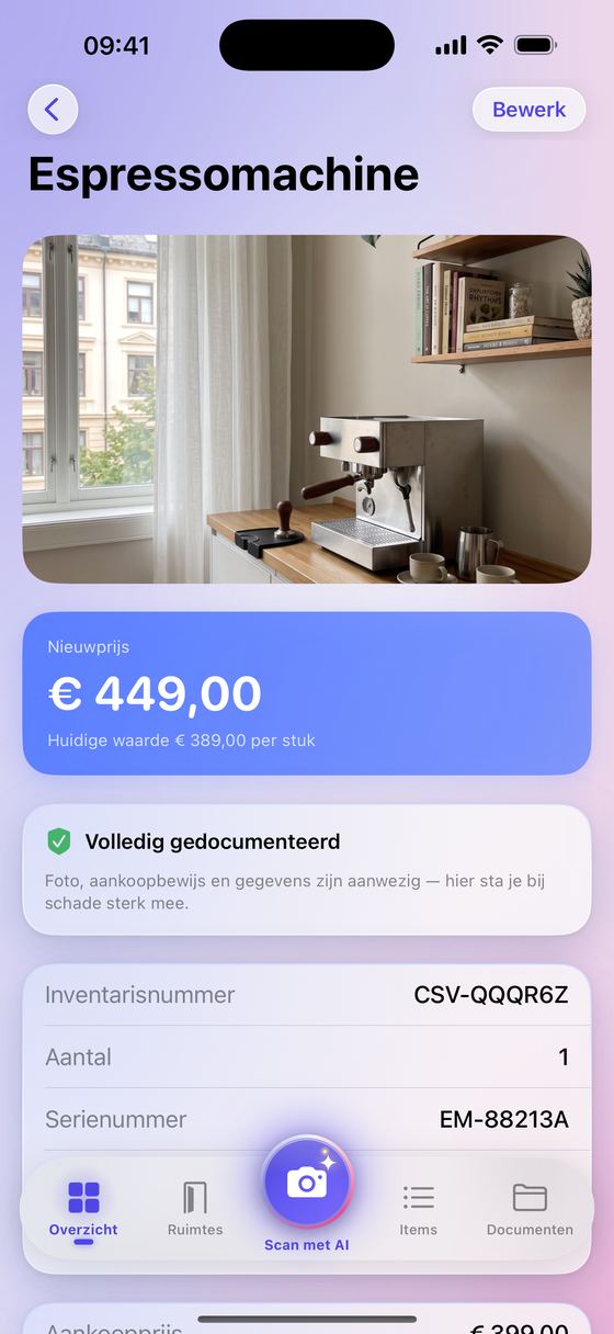 Een espressomachine met nieuwprijs € 449,00 en de melding Volledig gedocumenteerd.